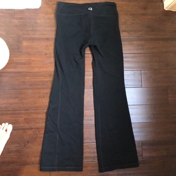 GAP Flare Leggings - Picture 4 of 5